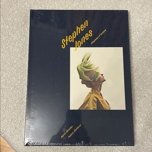 Stephen Jones Chapeaux d’Artiste Book